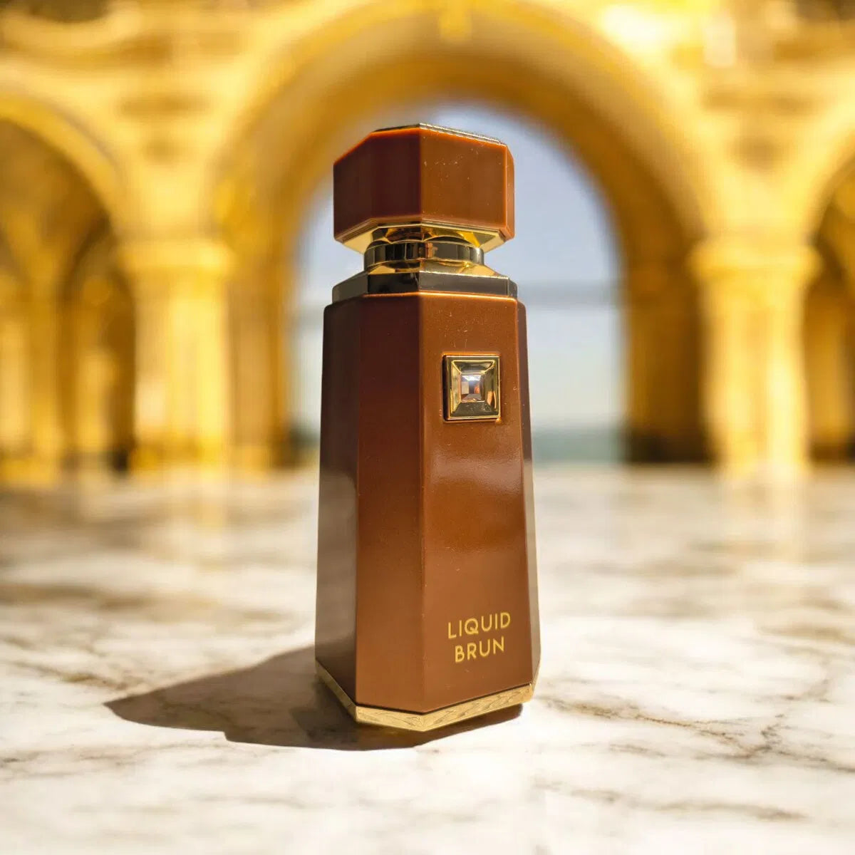 French Avenue Liquid Brun- Probe